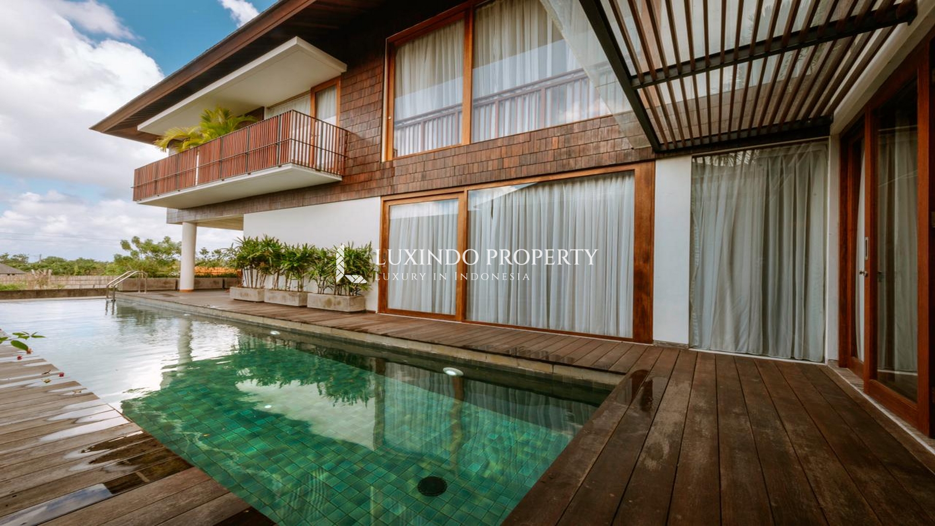 BERAWA – FOUR BEDROOM LUXURY DESIGNED VILLA FOR FREEHOLD SALE IN CANGGU (FHV179X)